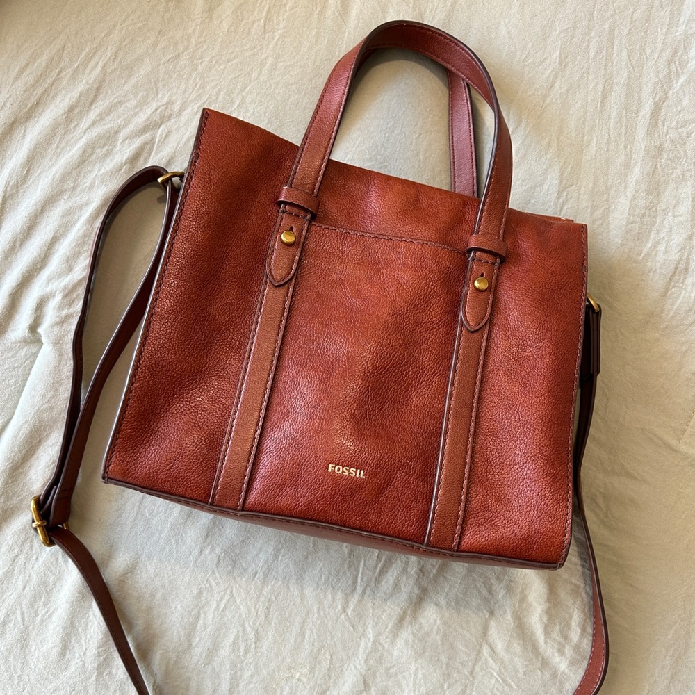 Fossil crossbody purse (brown)